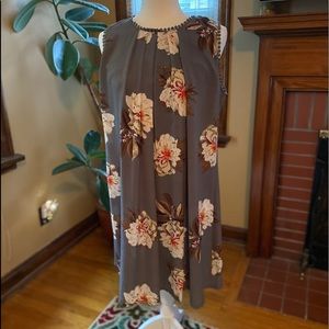 Great summer dress, like new. Sz large
